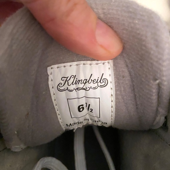 Klingbeil Ladies Figure Skates - Sasha Cohen Autographed - Ladies size 6.5- NEW! - Picture 8 of 11